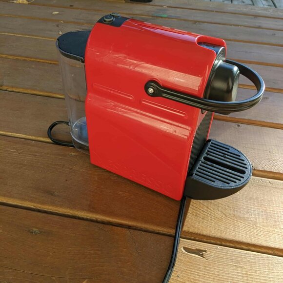 Nespresso Inissia C40 - Picture 2 of 2